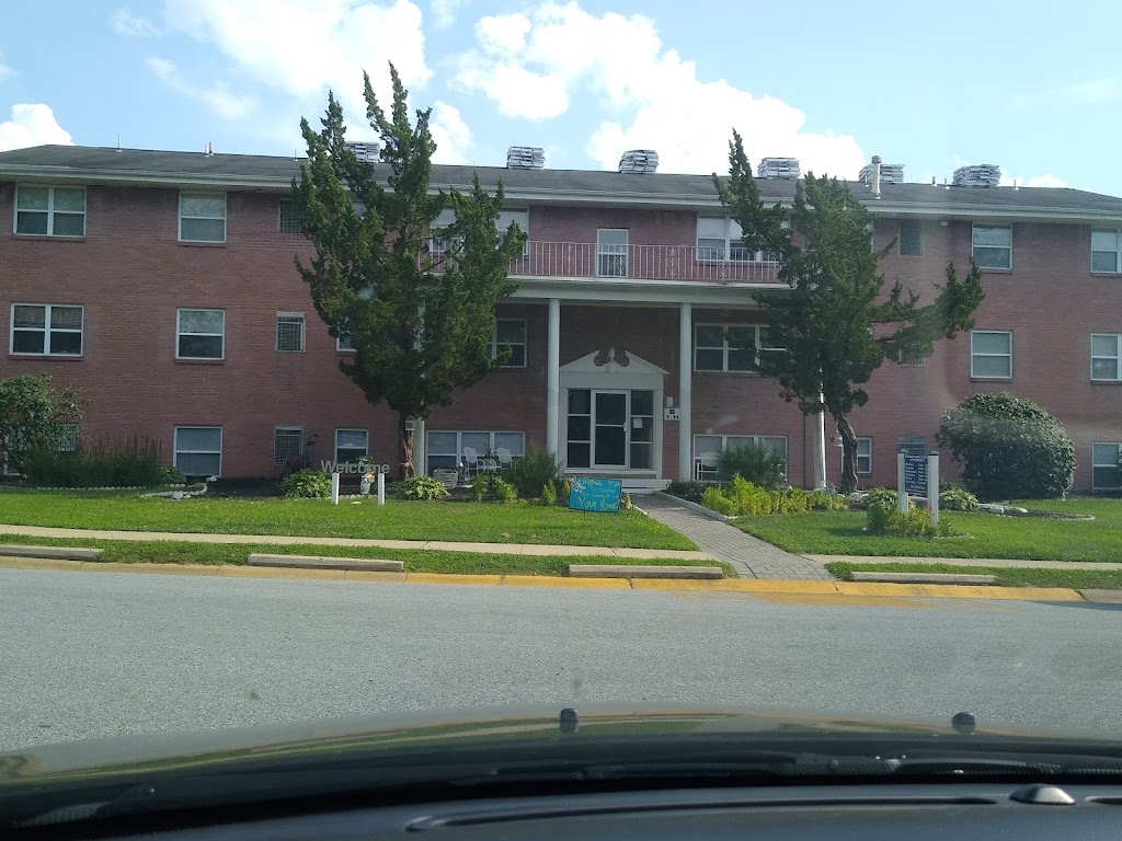 Georgetown Manor Apartments | 260 Christiana Rd b4, New Castle, DE 19720, USA | Phone: (302) 328-6231