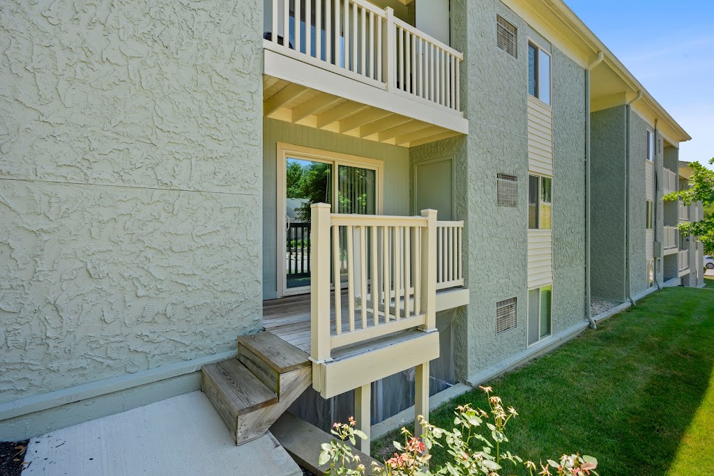 Lakeside Landing Apartments | 67 Blue Stone Ct, Lakeside Park, KY 41017, USA | Phone: (859) 888-0319