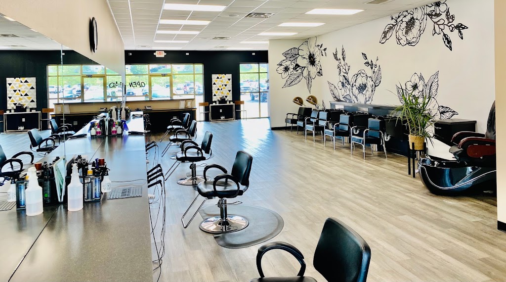 Strands Salon | 1859 US-18 BUS, Mt Horeb, WI 53572, USA | Phone: (608) 437-5956