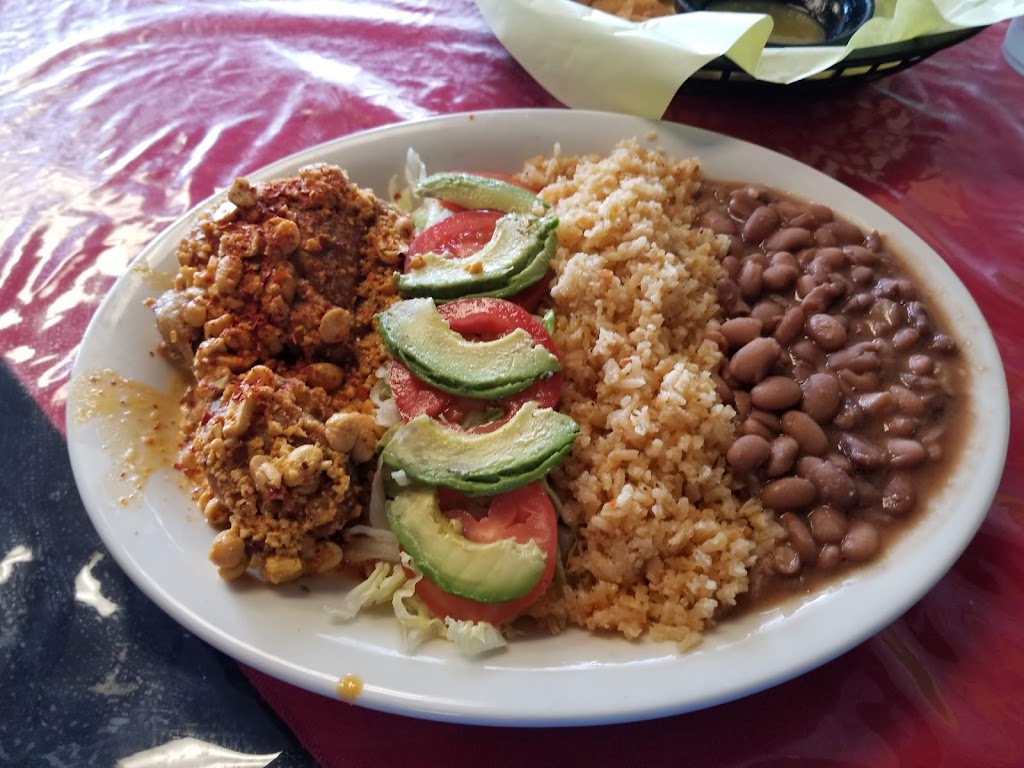 Restaurant Huauchinangos Mexican Food | 1620 W University Dr #5, Mesa, AZ 85201 | Phone: (480) 835-2054