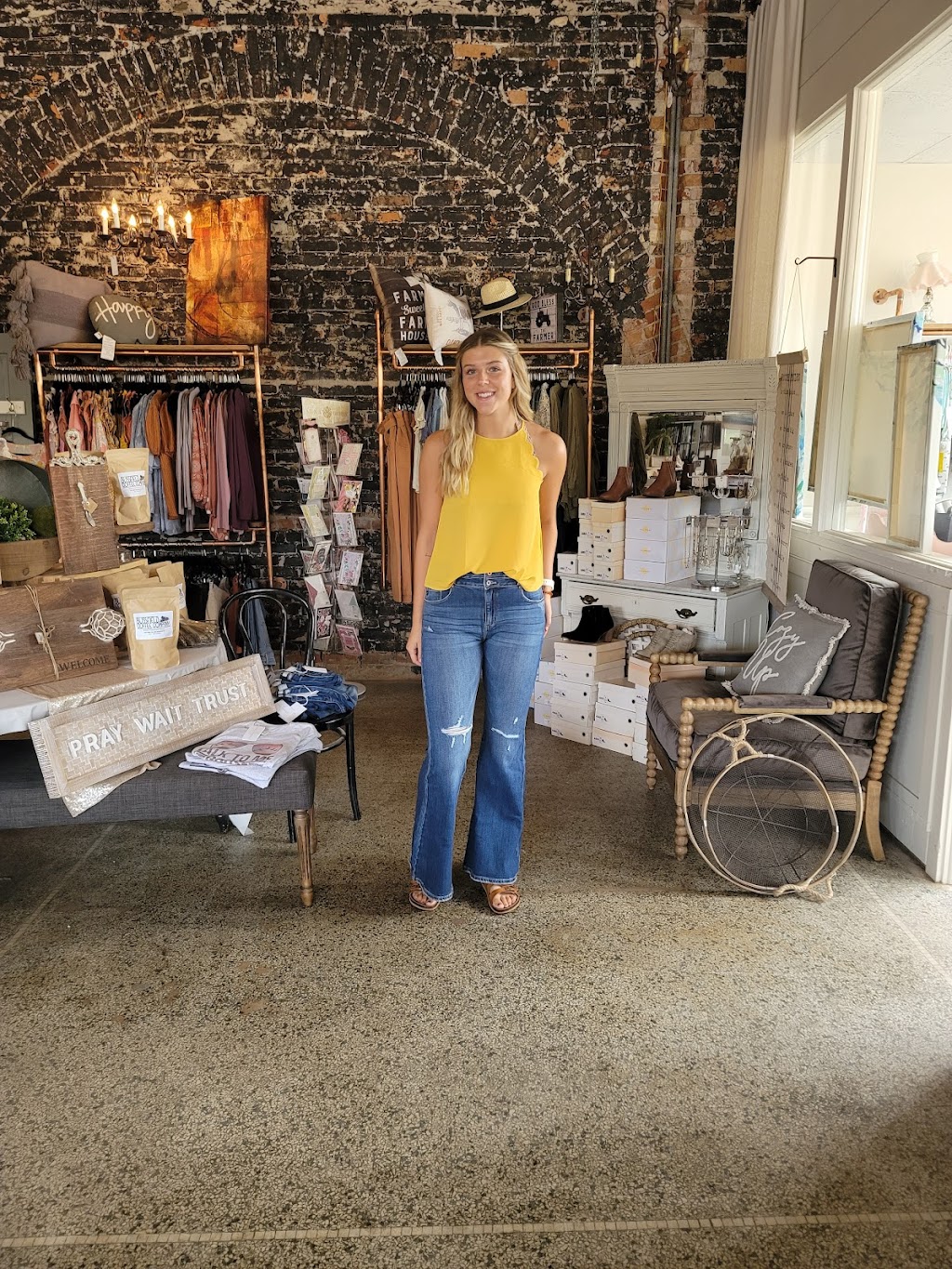 Three Bridges Boutique | 101 S Lane St, Blissfield, MI 49228, USA | Phone: (517) 662-0531