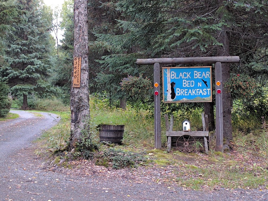 Black Bear Bed & Breakfast | 63640 Resurrection Creek Rd, Hope, AK 99605, USA | Phone: (907) 223-9835