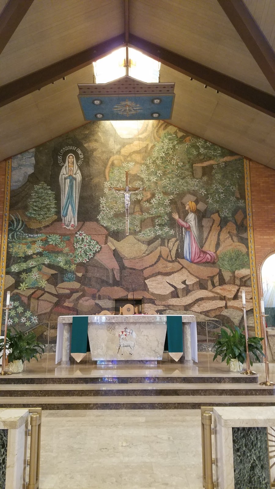 Our Lady of Lourdes Roman Catholic Church | 1 Eagle Rock Ave, West Orange, NJ 07052, USA | Phone: (973) 325-0110