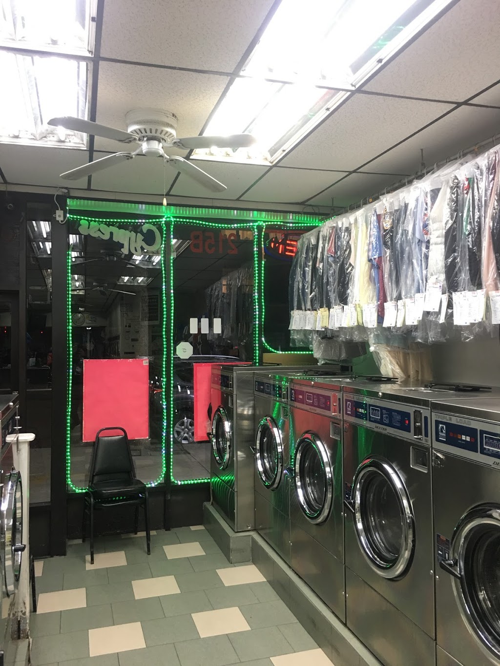 Cypress Laundromat | 215 Cypress Ave, Ridgewood, NY 11385, USA | Phone: (646) 250-9801