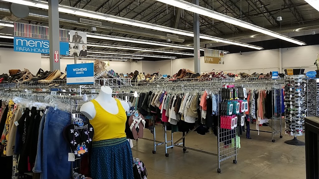 Goodwill Central Texas - Lakeway | 1901 Ranch Rd 620 S, Lakeway, TX 78734, USA | Phone: (512) 263-7015