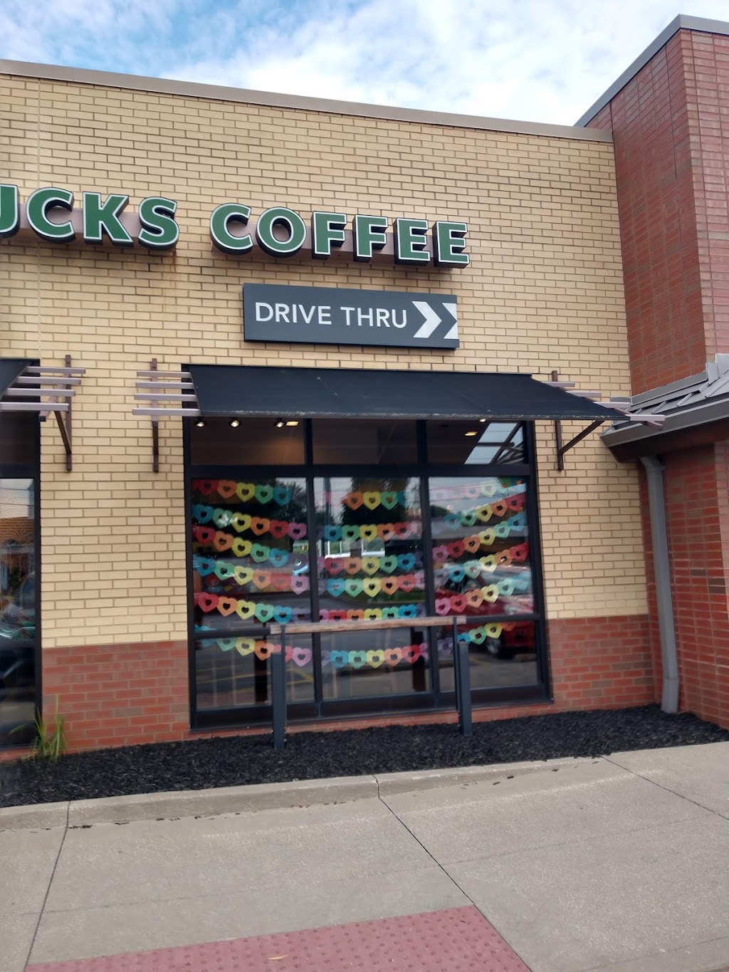 Starbucks | 1006 Graham Rd, Cuyahoga Falls, OH 44224, USA | Phone: (330) 922-0326