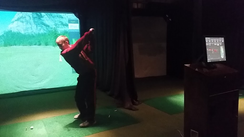 Burnsville Indoor Golf | 3601 W 145th St, Burnsville, MN 55306 | Phone: (952) 746-4534