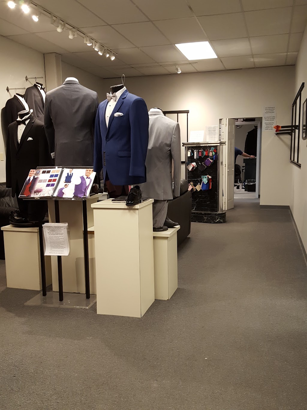 Tuxego | 952 Troy-Schenectady Rd, Latham, NY 12110 | Phone: (518) 783-0260