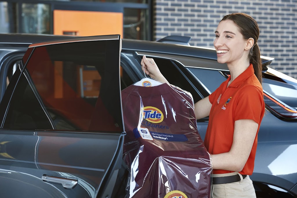 Tide Cleaners | 4250 N Wickham Rd #1, Melbourne, FL 32935, USA | Phone: (321) 253-3305