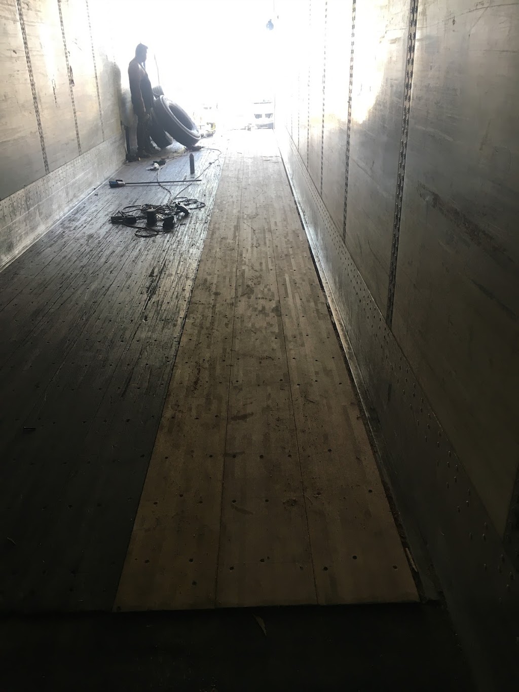 HERRANTE TRUCK & TRAILER SERVICES. | 233 W Pleasant View Ave, Colton, CA 92324, USA | Phone: (909) 471-3387