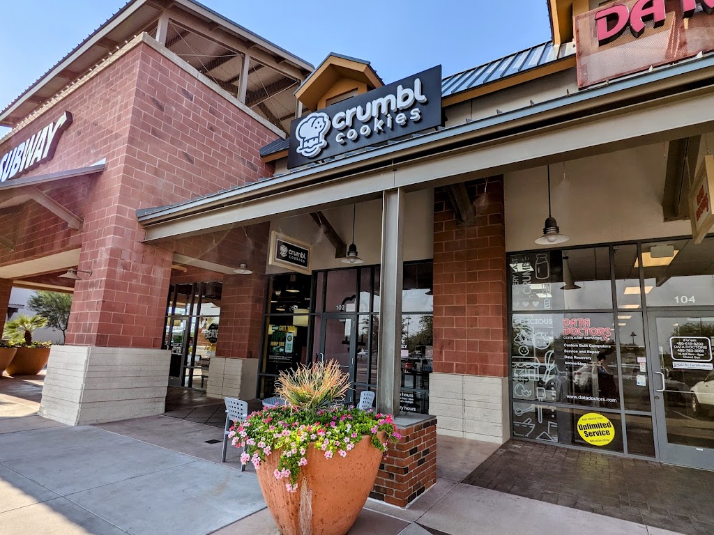 Crumbl Cookies - Queen Creek | 21172 S Ellsworth Lp Rd Ste 102, Queen Creek, AZ 85142, USA | Phone: (480) 565-7737