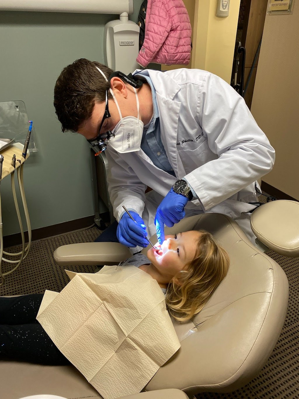 Daniel Phillips DDS | 1440 W High St, Orrville, OH 44667, USA | Phone: (330) 683-1906