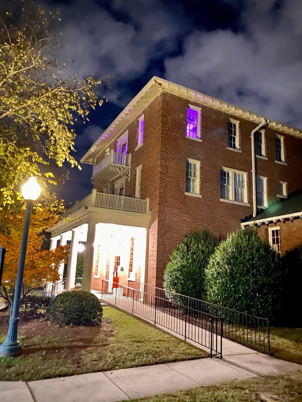 vyb studio | 2400 Broad St Ste 4, Durham, NC 27704, USA | Phone: (919) 695-7043