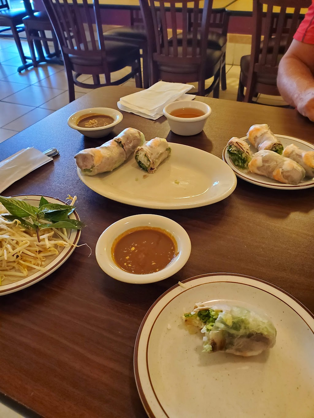 Pho Tan | 2920 S Combee Rd, Lakeland, FL 33803, USA | Phone: (863) 665-1312