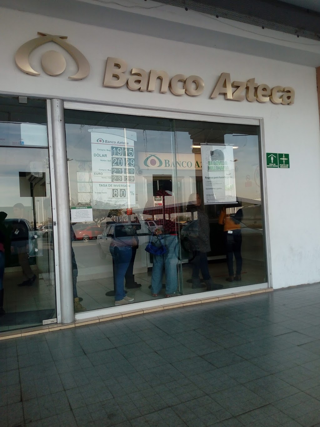 Banco Azteca | Blvd. Oscar Flores 6751, Nuevo Hipódromo, 32685 Cd Juárez, Chih., Mexico | Phone: 800 040 7777