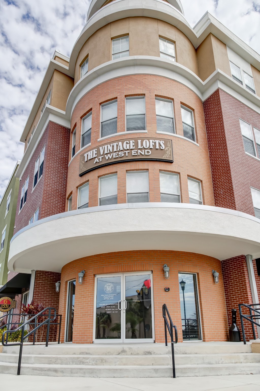 The Vintage Lofts at West End | 801 N Rome Ave, Tampa, FL 33606, USA | Phone: (813) 603-9558