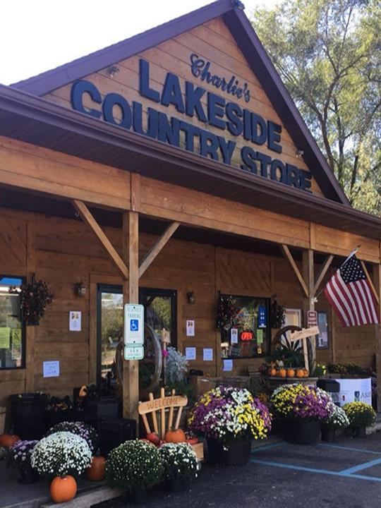 Charlies Lakeside Country Store | E12965 WI-78 Trunk, Merrimac, WI 53561, USA | Phone: (608) 493-2019