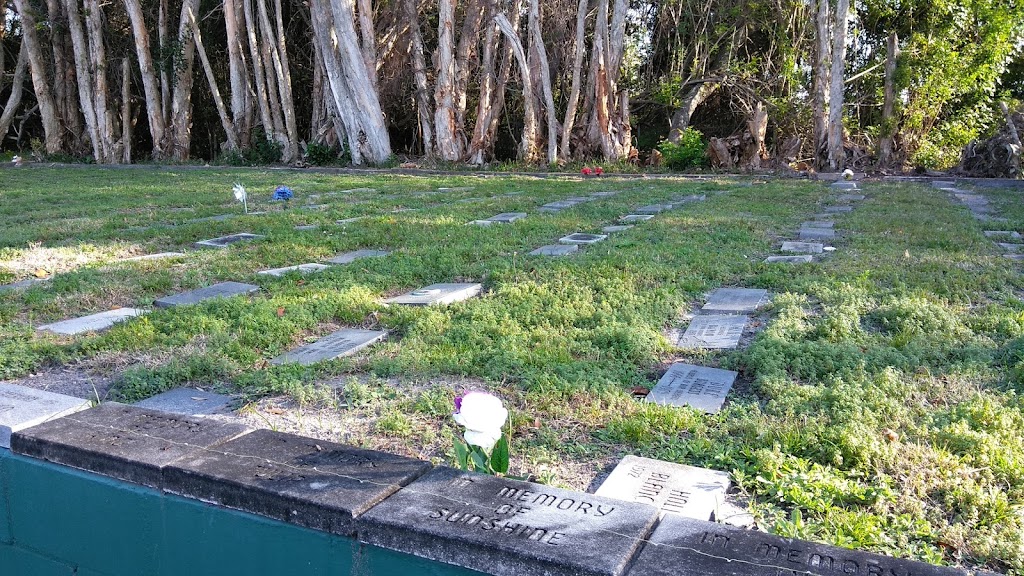 Green Mounds Pet Cemetery | 17103 US Hwy 19 N, Clearwater, FL 33764, USA | Phone: (727) 447-6980