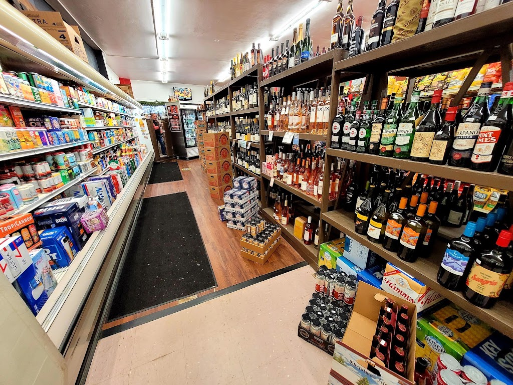Lake Road Market | 20267 Lake Rd, Rocky River, OH 44116, USA | Phone: (440) 331-9326