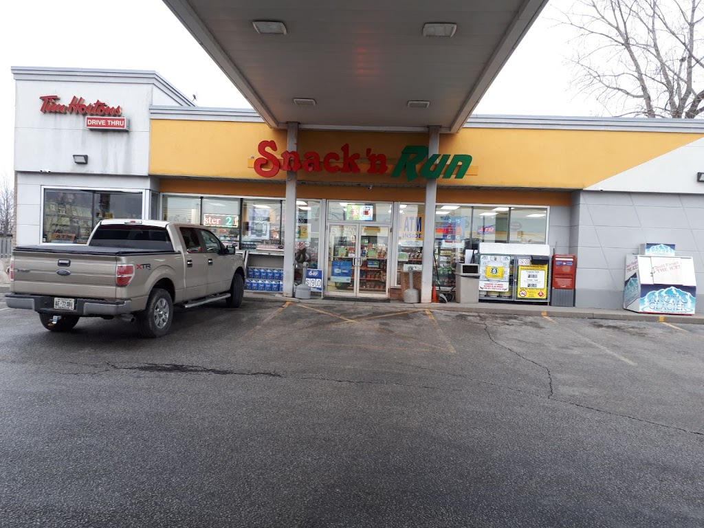 SNACKN RUN ESSO | 2 Essex County Rd 46, Maidstone, ON N0R 1K0, Canada | Phone: (519) 723-2570