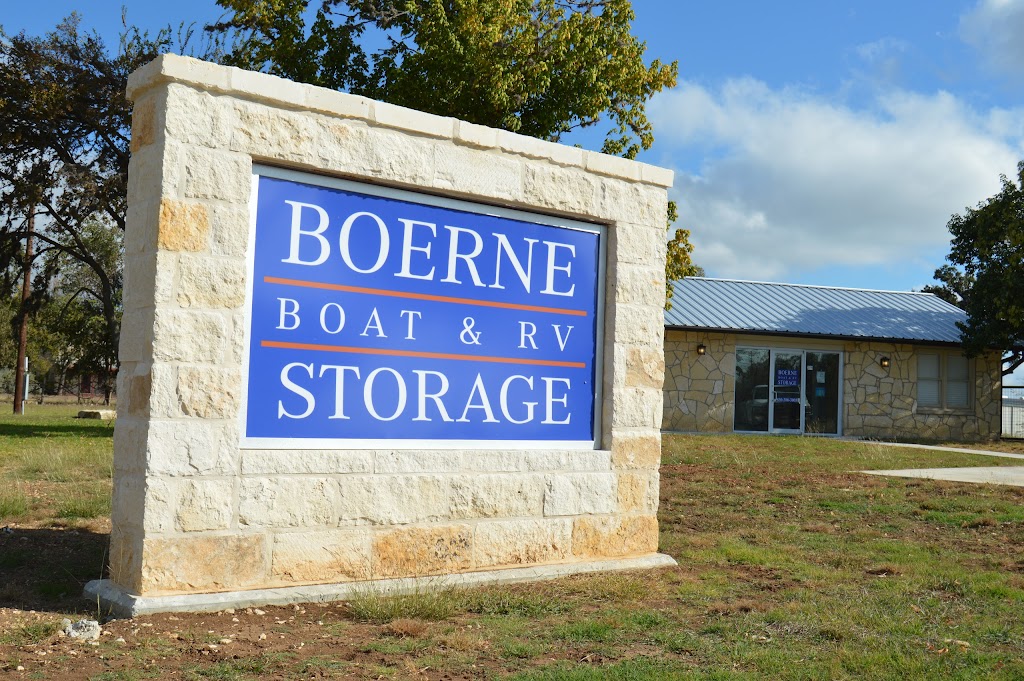 Boerne Boat & RV Storage | 29 Scenic Loop Rd, Boerne, TX 78006, USA | Phone: (830) 386-3005