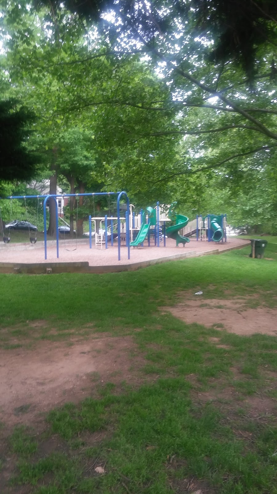 Silver Spring Intermediate Neighborhood Park | 7801 Chicago Ave, Takoma Park, MD 20912, USA | Phone: (301) 495-2595