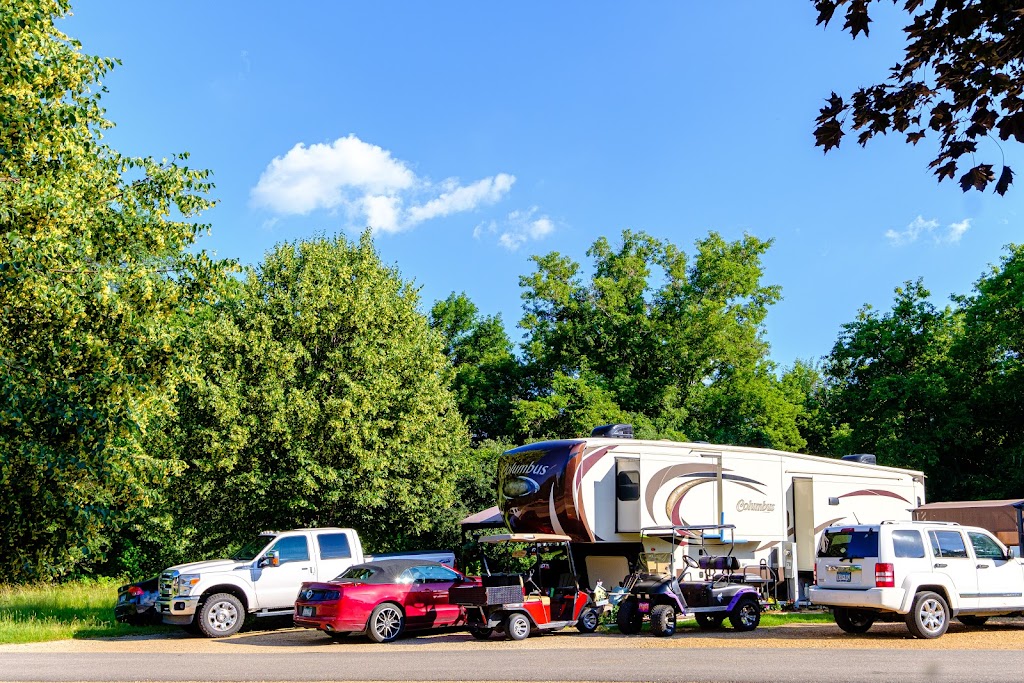 Town & Country RV Park and Campground | 12630 Boone Ave, Savage, MN 55378, USA | Phone: (952) 445-1756