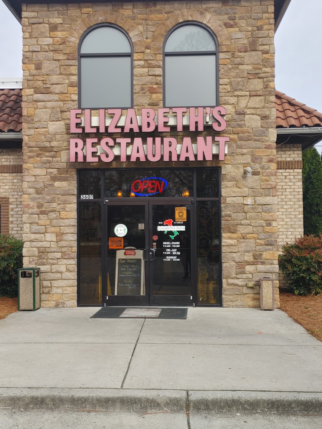 Elizabeths Pizza | 3607 Groometown Rd, Greensboro, NC 27407, USA | Phone: (336) 316-1111