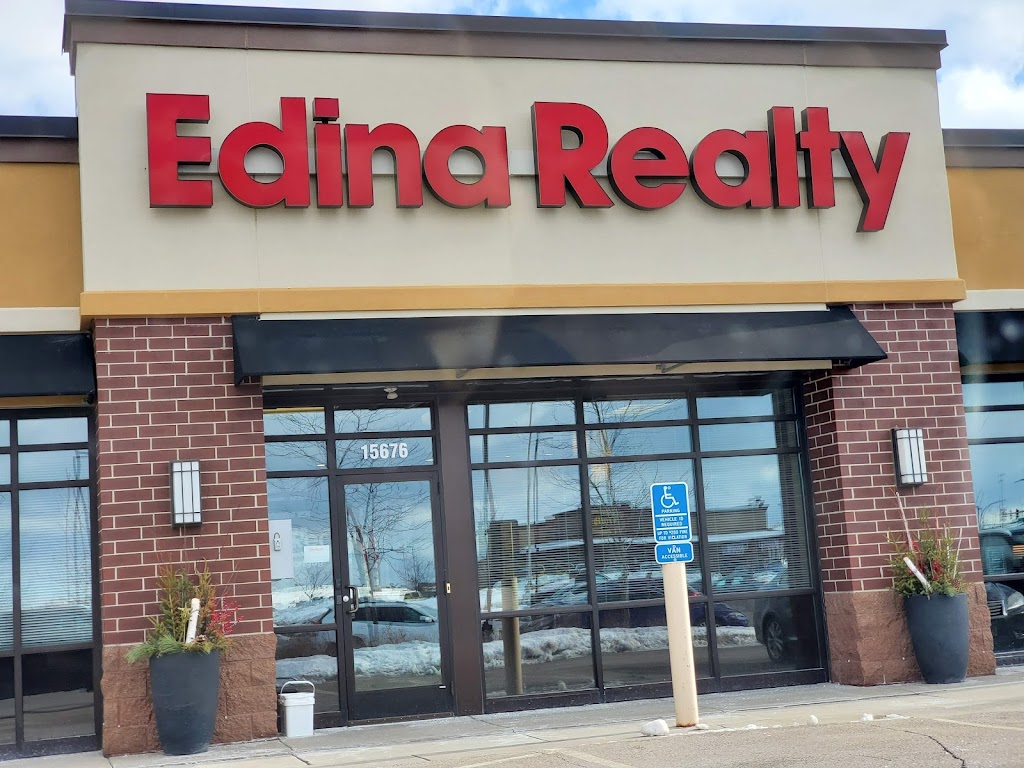 Edina Realty Title - Apple Valley | 15676 Pilot Knob Rd, Apple Valley, MN 55124, USA | Phone: (952) 953-6700