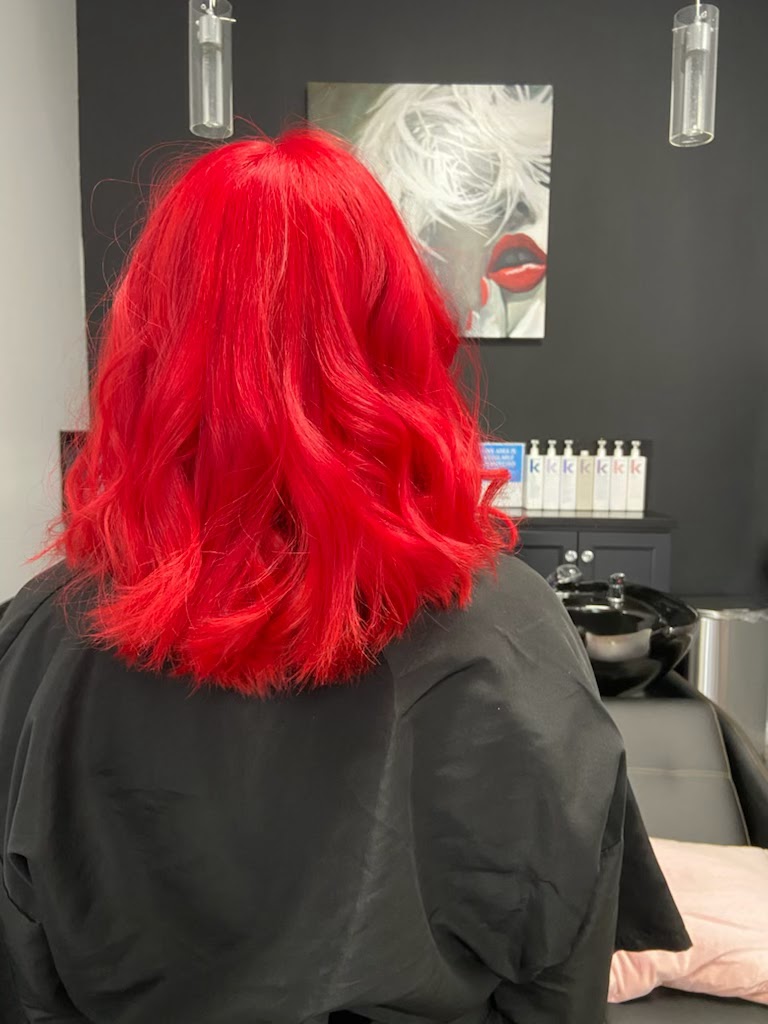 Bombshell By Kenia Hair Salon | 5928 Monterey Rd, Los Angeles, CA 90042, USA | Phone: (323) 507-2029