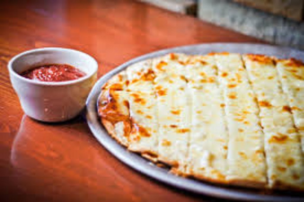 Carbones Pizzeria | 1861 Main St, Centerville, MN 55038 | Phone: (651) 653-7755