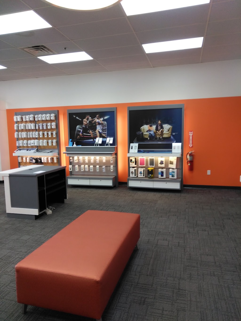 AT&T Store | 297 Supercenter Dr Suite A-2, Calera, AL 35040, USA | Phone: (205) 668-7530