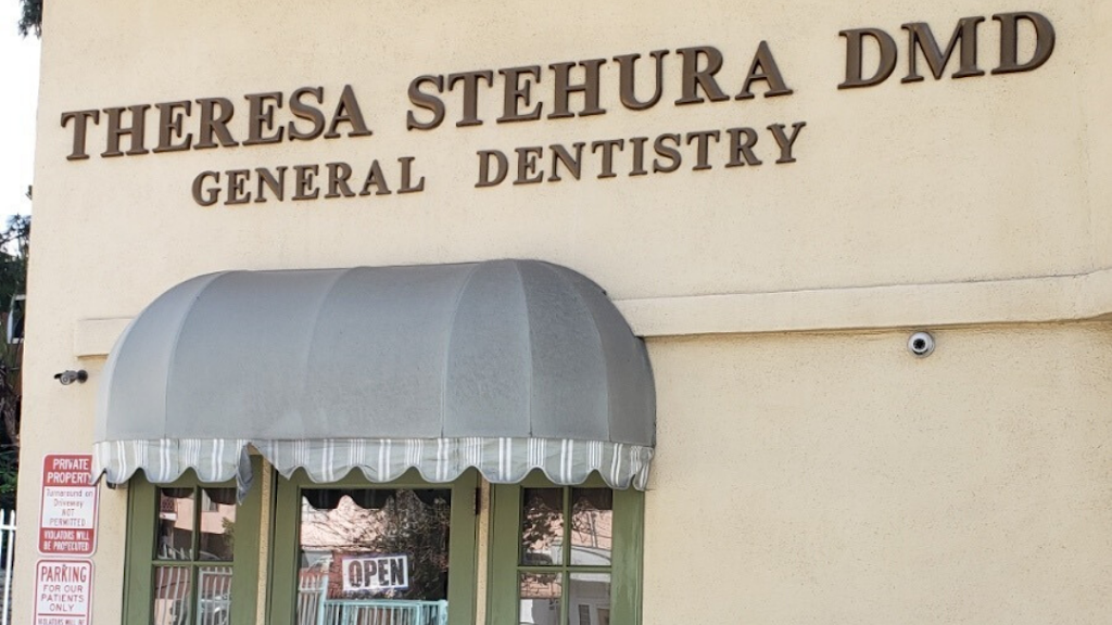 Theresa G Stehura, DDS | 1824 Hyperion Ave, Los Angeles, CA 90027, USA | Phone: (323) 664-7742