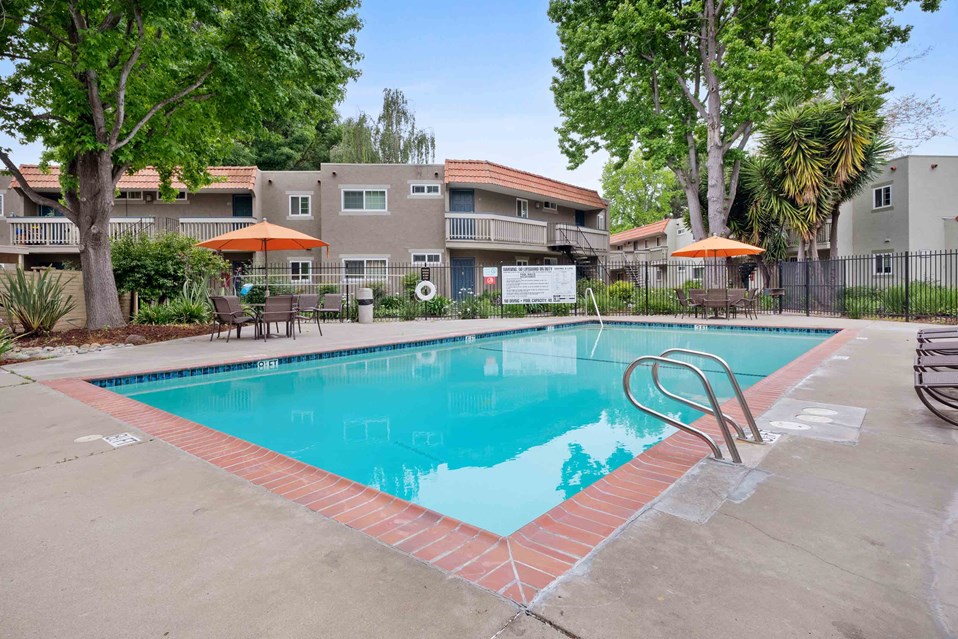 Glen Oaks Apartments | 27475 Hesperian Blvd, Hayward, CA 94545, USA | Phone: (510) 783-7674