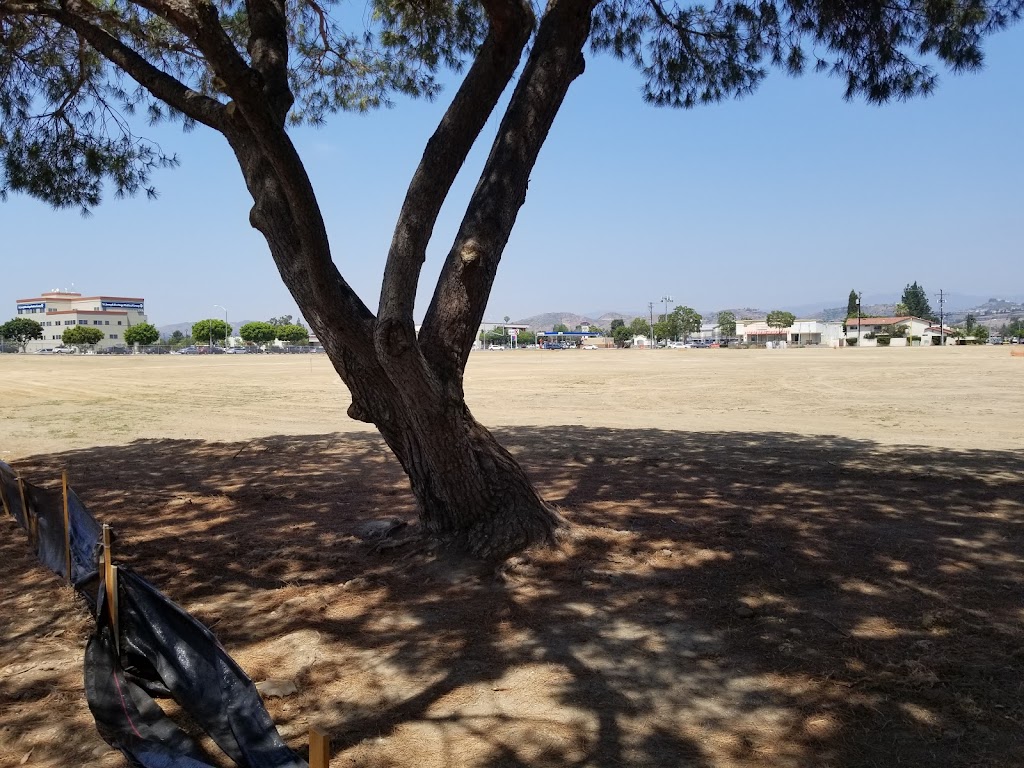 Yorba Park | Yorba Park, Orange Dog Park, 190 S Yorba St, Orange, CA 92869, USA | Phone: (714) 744-7274