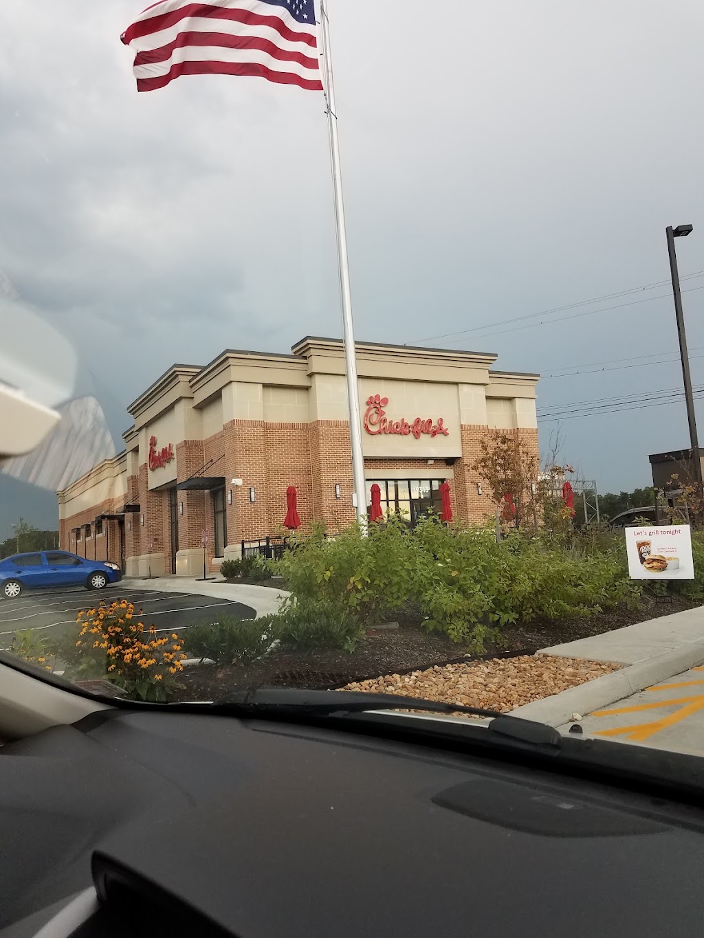 Chick-fil-A | 19313 Front St, Leesburg, VA 20176, USA | Phone: (571) 440-2232