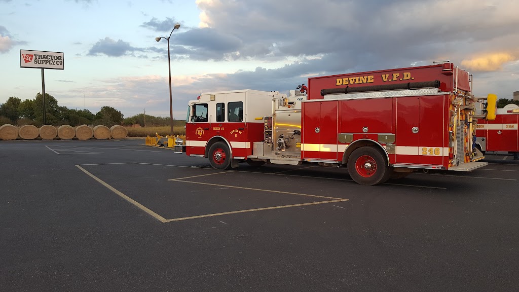 Devine Volunteer Fire Department | 202 E Herring Ave, Devine, TX 78016, USA | Phone: (830) 665-4246