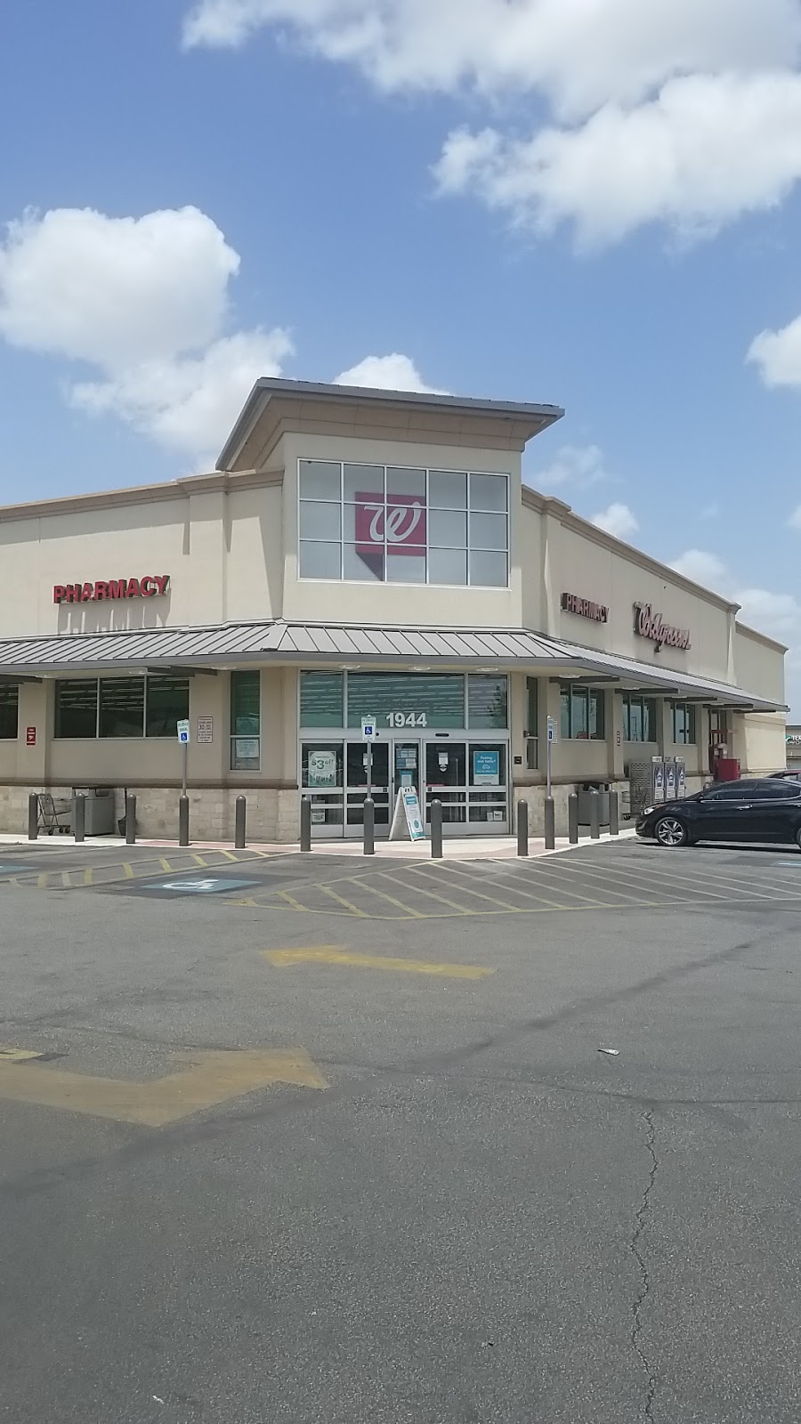 Walgreens | 1944 S Seguin Ave, New Braunfels, TX 78130, USA | Phone: (830) 620-0009