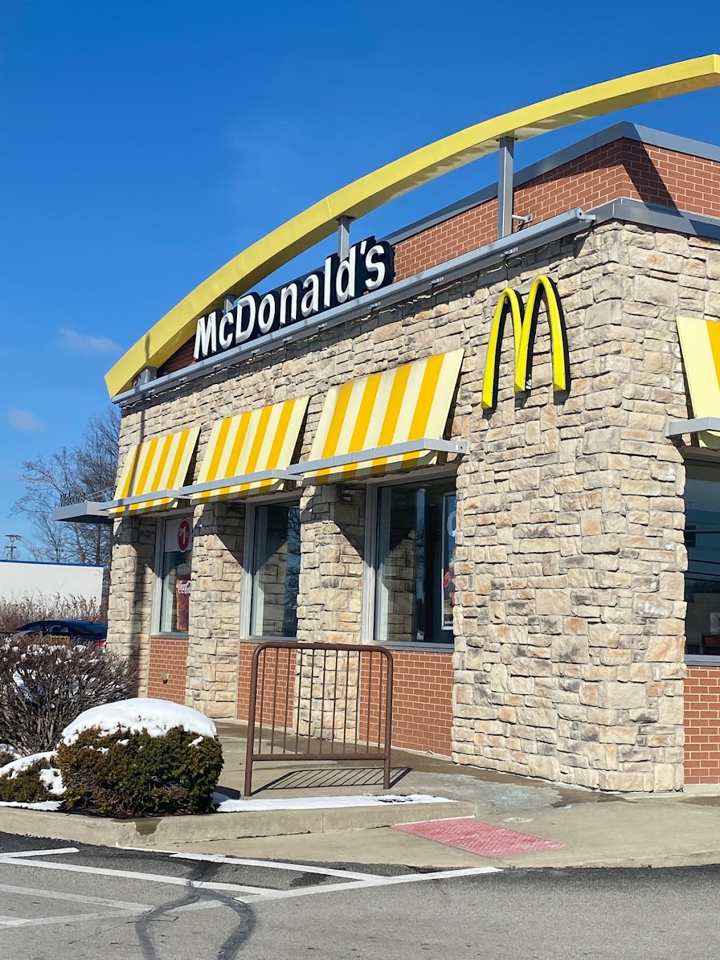 McDonalds | 311 Midway Blvd, Elyria, OH 44035, USA | Phone: (440) 324-6399