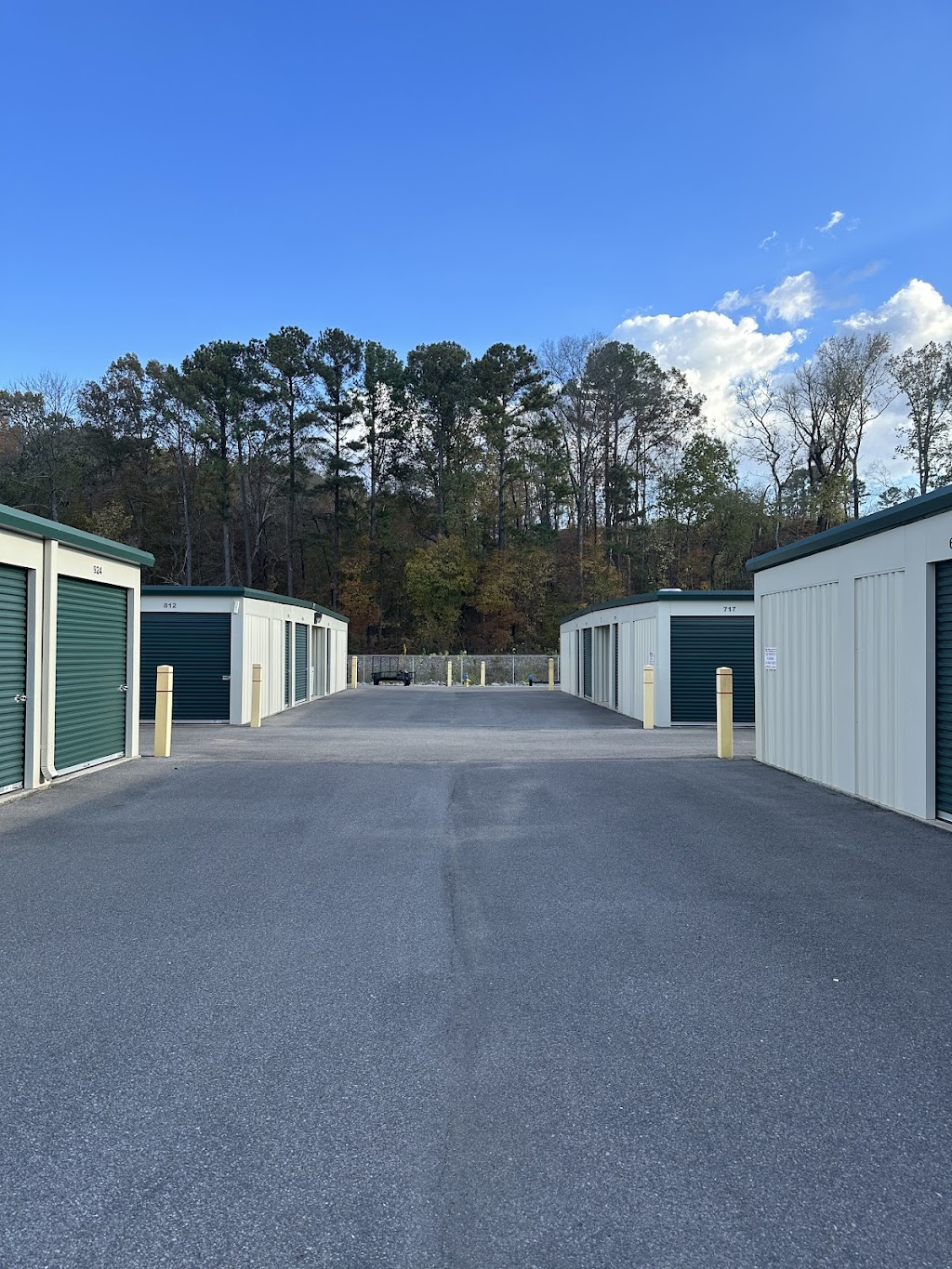 Added Storage Trussville | 3240 Veterans Cir, Birmingham, AL 35235, USA | Phone: (205) 922-8927