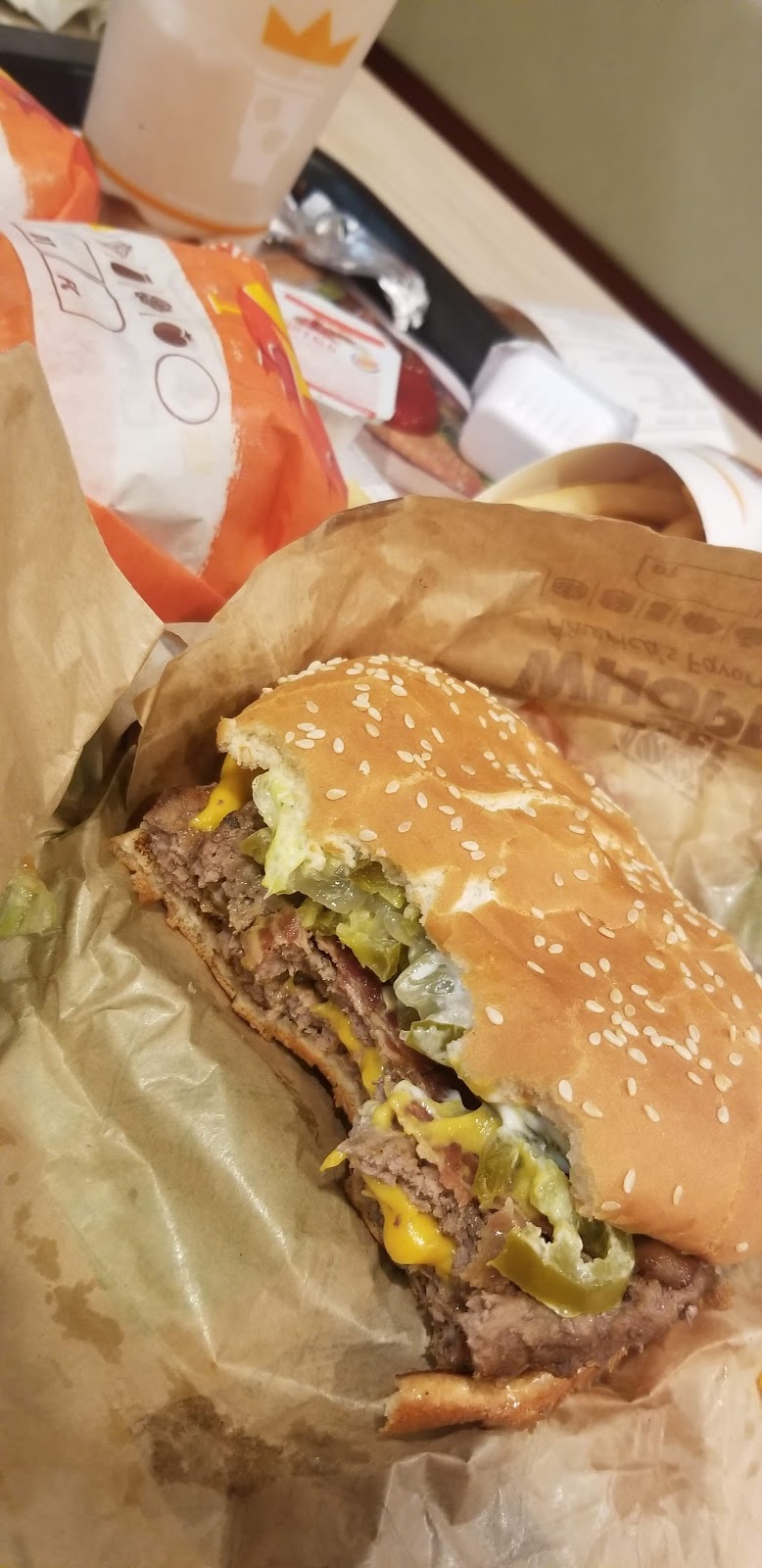 Burger King | 820 S Jaye St, Porterville, CA 93257, USA | Phone: (559) 544-1101