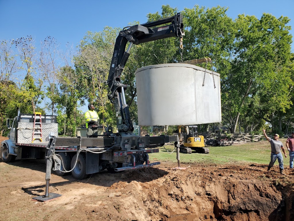 Go Green Septic & Sewer Solutions | 600 W Clayton St, Dayton, TX 77535, USA | Phone: (936) 258-5752