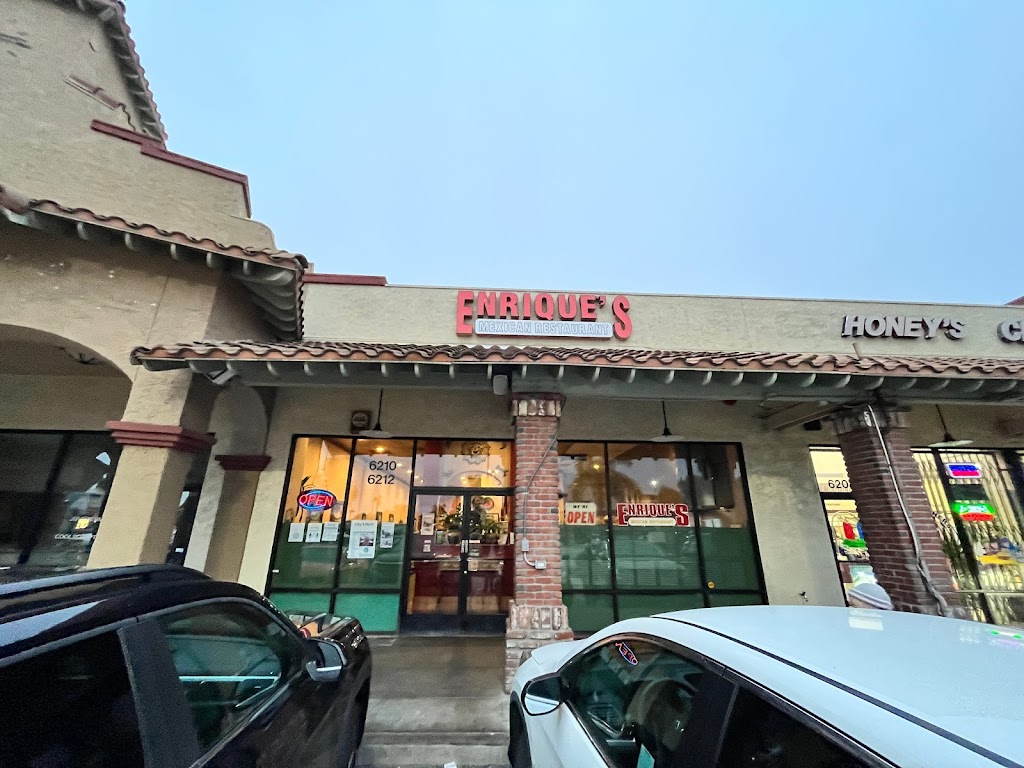 Enriques Mexican Restaurant | 6210 E Pacific Coast Hwy, Long Beach, CA 90803, USA | Phone: (562) 498-3622