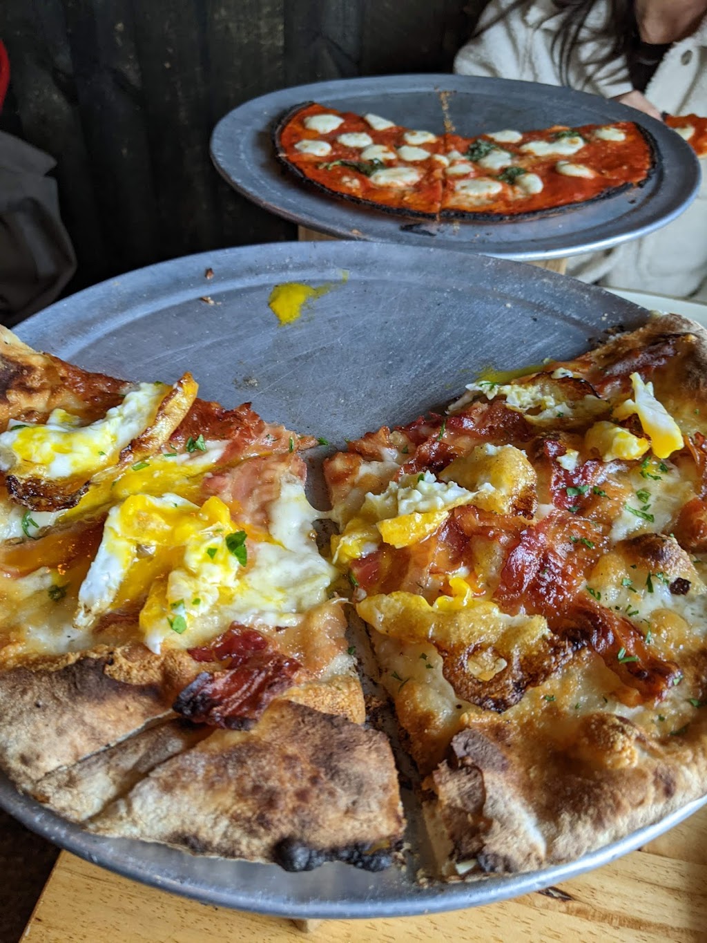 Wood & Fire Neapolitan Style Pizza 118 Brook St, Scarsdale, NY 10583