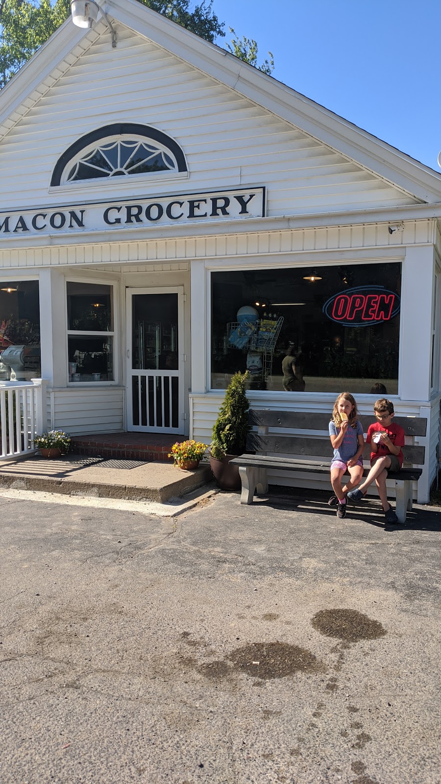 Macon Grocery | 8160 Clinton Macon Rd, Clinton, MI 49236 | Phone: (517) 423-7275