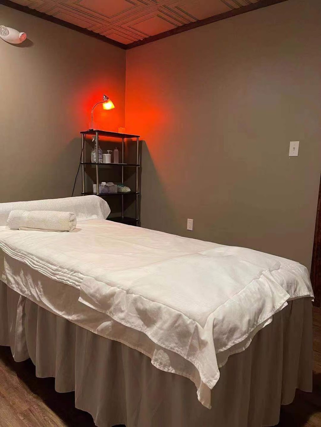 Sunny Day Spa | 3 Park St #5, Rehoboth, MA 02769, USA | Phone: (774) 225-6219