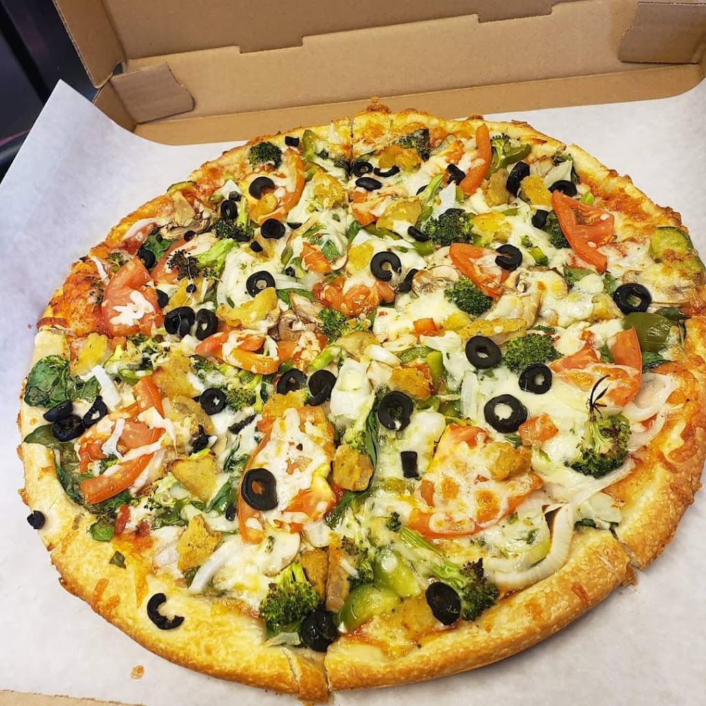 Leonardos Pizzeria | 407a Middle St, Weymouth, MA 02189, USA | Phone: (781) 817-3458