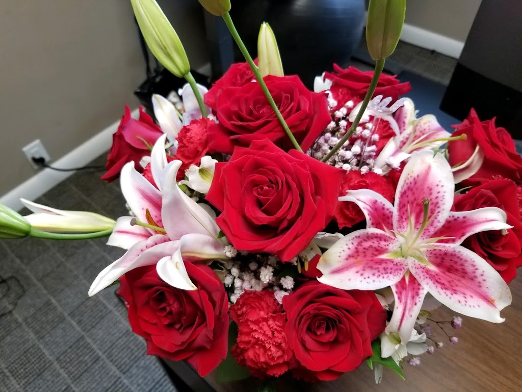 Caseys Florist | 201 S Center St, Princeton, NC 27569 | Phone: (919) 936-8801