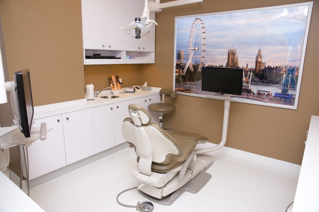 Cambie Broadway Dental | 507 W Broadway #360, Vancouver, BC V5Z 1E6, Canada | Phone: (604) 877-1878