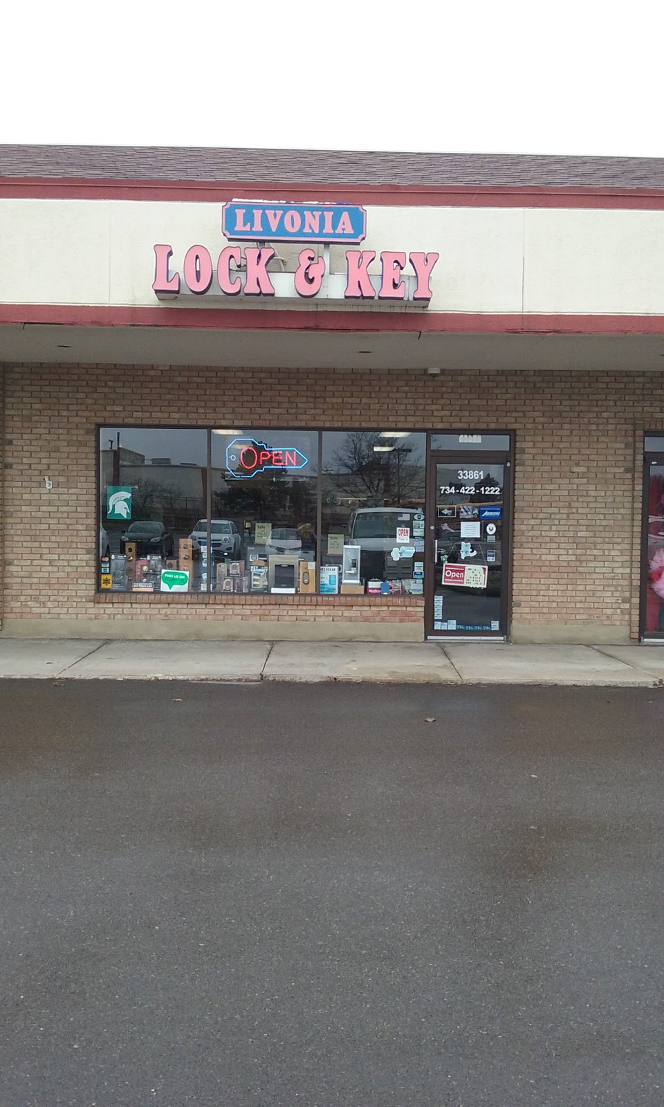 Livonia Lock & Key | 33861 Five Mile Rd, Livonia, MI 48154, USA | Phone: (734) 422-1222